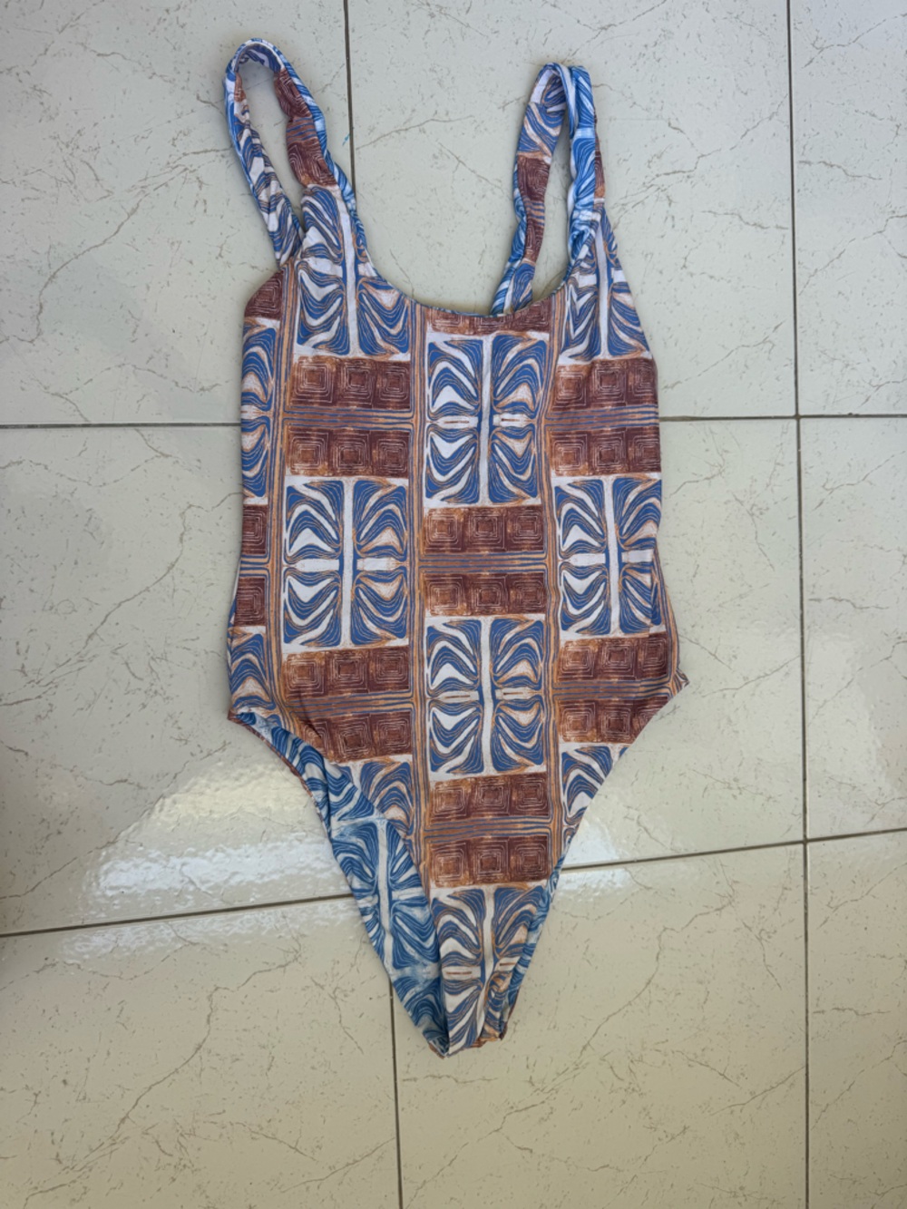 Volcom WOMENS EMMA RUSHTON ONE PIECE SWIMSUIT - Picture 7 of 9